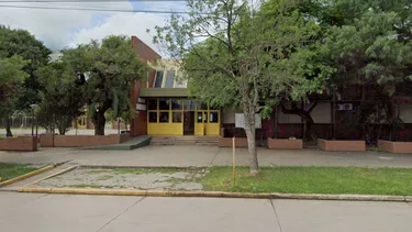 Conmoción en Argentina: un alumno entró armado a un liceo, mató a un compañero e hirió a otros dos