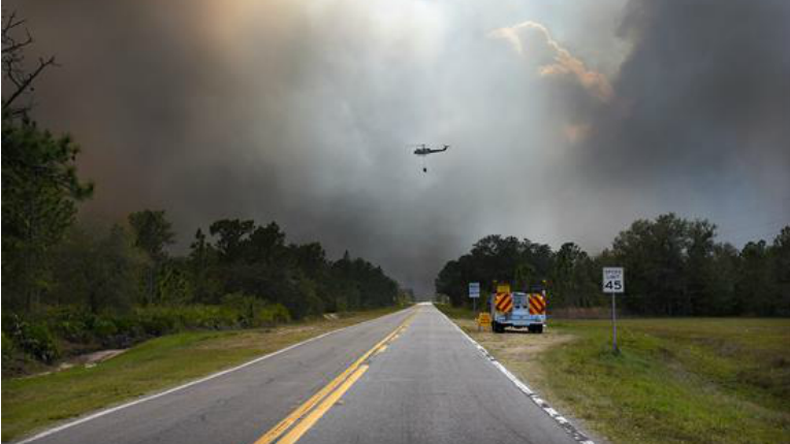 Estado de emergencia en Florida de EE.UU. por incendios forestales