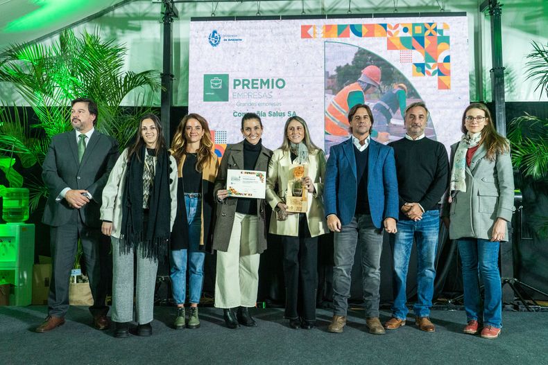 El Ministerio de Ambiente distingui&oacute; a la compa&ntilde;&iacute;a Salus por su por su compromiso con el cuidado del medio ambiente