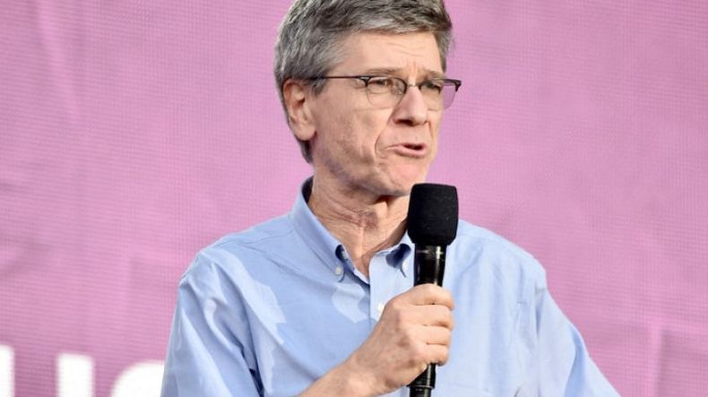 Papa nombra al economista Jeffrey Sachs miembro de la Pontificia Academia de Ciencias
