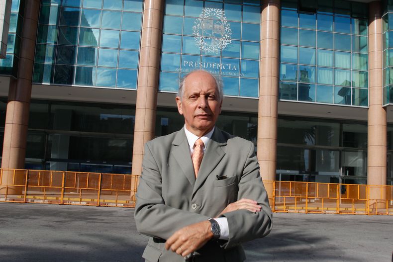 Salle cuestionó obras impulsadas por Cosse y propone reducir salarios de legisladores y del presidente