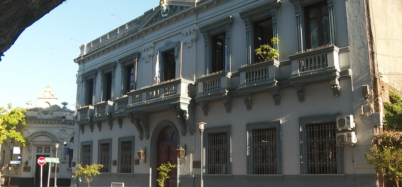 Hombre de 48 años fue asesinado en Canelones: lo encontraron en la vía pública con una puñada en el cuello