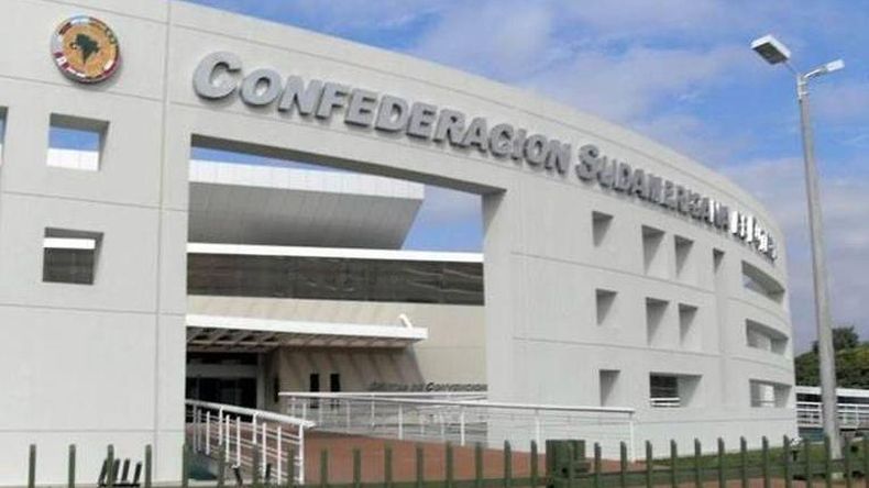 Conmebol: Exdirigentes desviaron US$130 millones