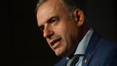 Yamandú Orsi rechazó la intervención militar en Venezuela y abogó por una salida pacífica a la crisis