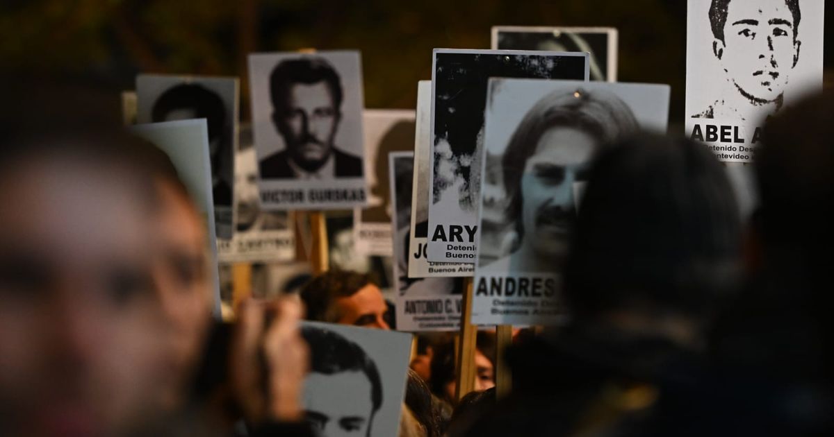 Comandante asegura que Ejército no esconde nada; Familiares dicen que desaparecidos están en manos de FF. AA.