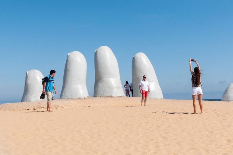 Cámara de Turismo expresó preocupación por baja del dólar: Hay pérdida de competitividad &nbsp;