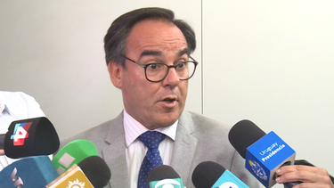 El ministro de Ambiente, Robert Bouvier.