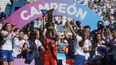 Nacional bicampeón. Nacional bicampeón.