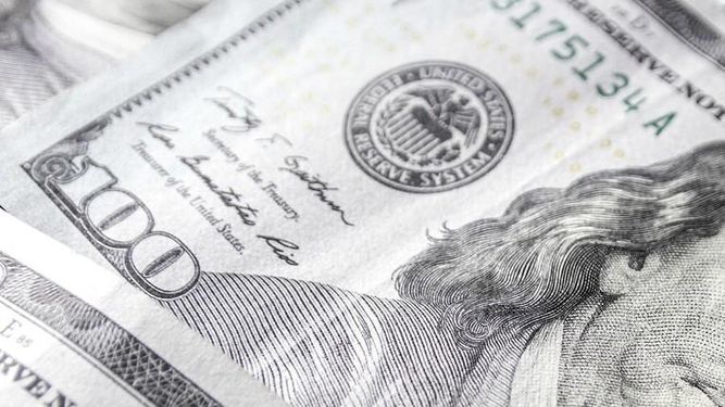 Dólar se apreció 0,72% con intervención del BCU