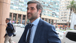 Nicolás Martinelli señaló que el Gobierno tiene que rever la decisión del cambio en los pasaportes