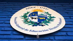 Padre de estudiante denuncia que, a dos meses del inicio de cursos, su hijo no tiene lugar en UTU