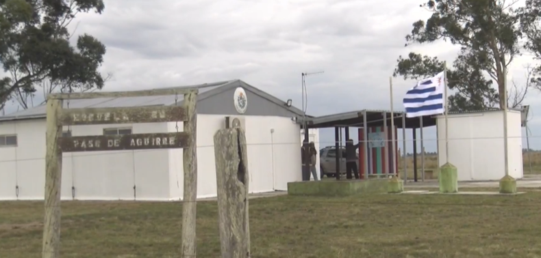 Reabrió una escuela rural en Durazno y tendrá un solo alumno: Aparicio volvió a clases a metros de su casa