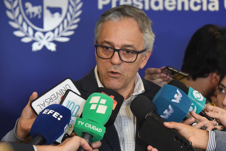 Rodrigo Arim se refirió a la implementación de los Jornales Solidarios y al futuro de la Caja de Profesionales