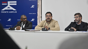 Fernando Pereira dijo que el Gobierno no es monárquico y Ortuño celebró ahorro tras cancelación de Neptuno