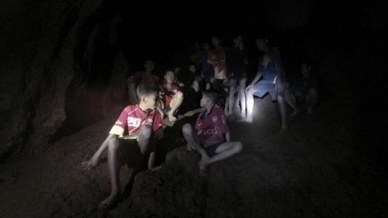 Quiénes son los chicos del equipo Jabalíes Salvajes, rescatados de una cueva