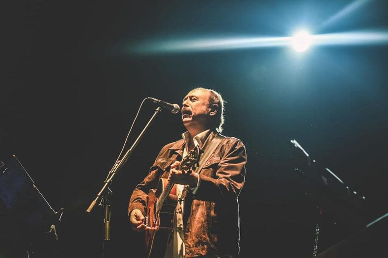 Jaime Roos en Atlántida.