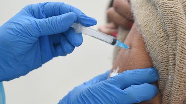 Apenas uno de cada siete uruguayos se vacuna contra la gripe, y es bajo el porcentaje en grupos de riesgo