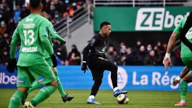 Neymar, con esguince de tobillo, será baja entre seis y ocho semanas