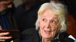 Lucía Topolansky felicitó al Frente Amplio por haber conseguido aprobar el Presupuesto