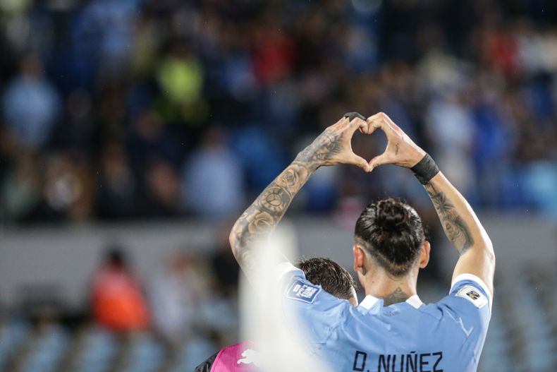Uruguay, con la chance de recuperar el segundo puesto en Eliminatorias, visita esta noche a Perú| FocoUy