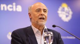 Lacalle Pou despidió a Pablo Mieres y le deseó buena suerte en su precandidatura