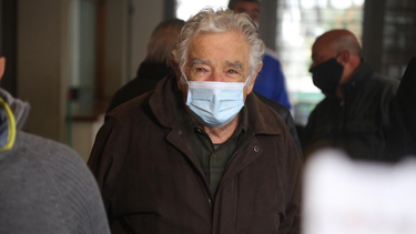 El expresidente José Mujica ya votó en el Cerro