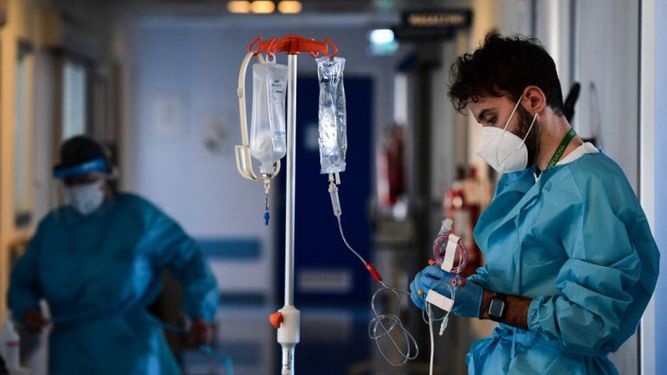 COVID-19 en Uruguay: casos activos continúan en disminución
