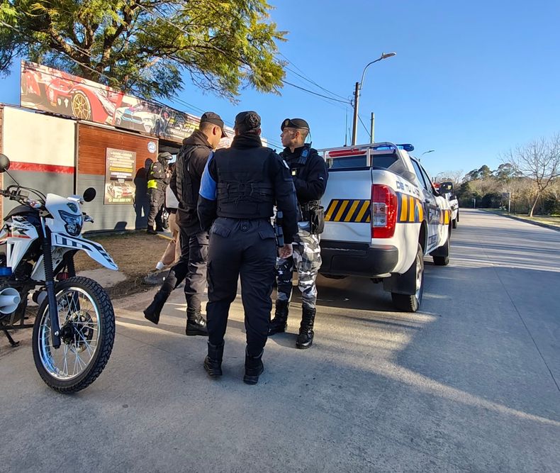 Un hombre murió y otro resultó herido tras un ataque a balazos en un taller de Sayago