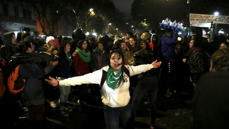 Cientos de argentinos renunciaron a la Iglesia Católica