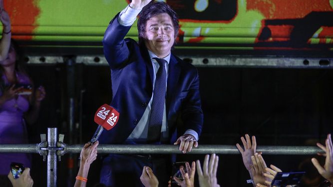 Cancillería uruguaya felicitó a presidente electo MIlei.