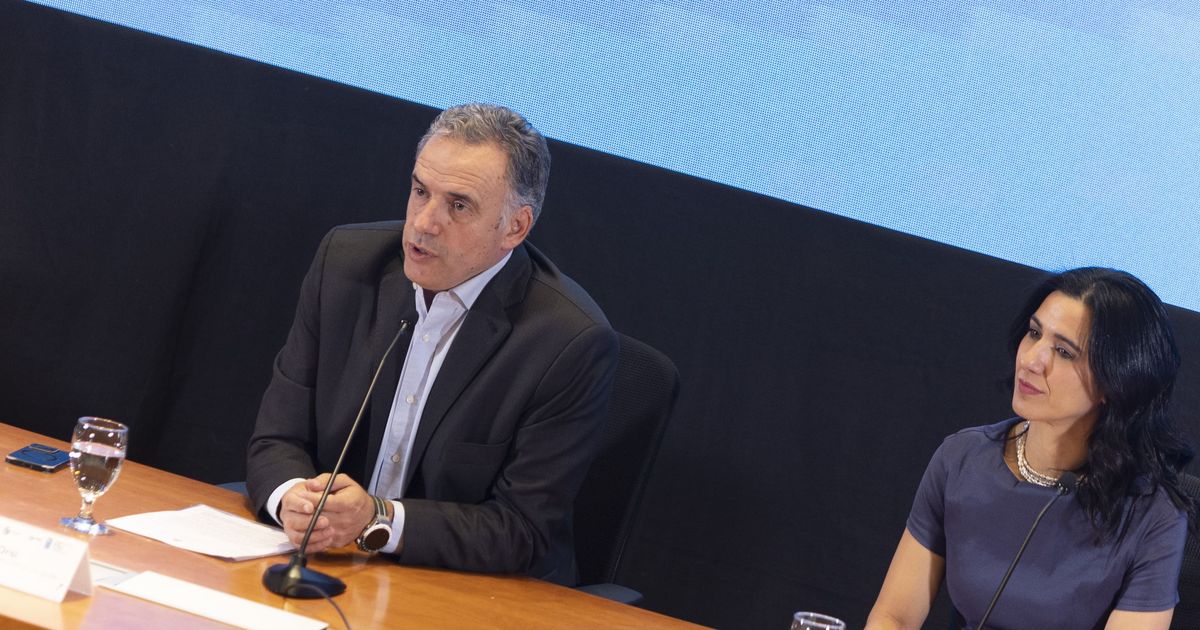 Yamandú Orsi advirtió sobre la polarización y llamó a 