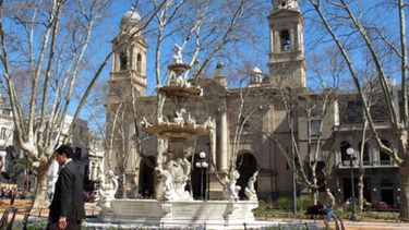 Comenzaron las obras de reforma en la Plaza Constitución