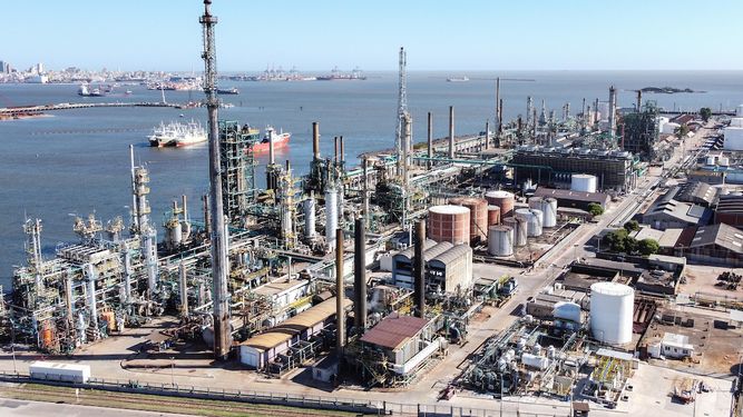 Fiscalía espera que Policía avance en investigación por robo a refinería de La Teja