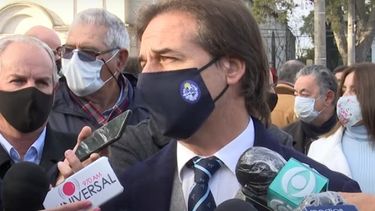 Lacalle Pou dijo que pase verde se usará para espectáculos públicos
