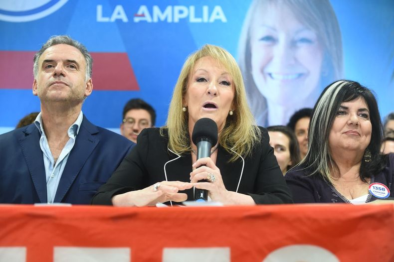 Carolina Cosse dijo que la lucha del FA es todos los días, sin aspavientos pero constante | FocoUy