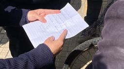 Orden escrita a mano disparó un intercambio entre estudiantes y González por desalojo del Codicen