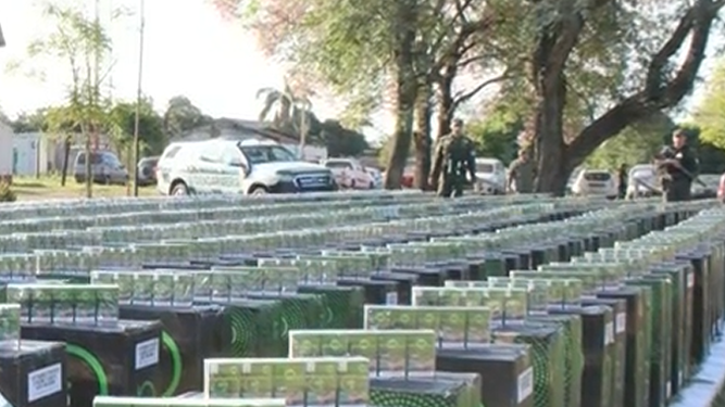 La Policía argentina incautó 250.000 atados de cigarrillos que tenían como destino Uruguay