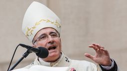 El cardenal Daniel Sturla.