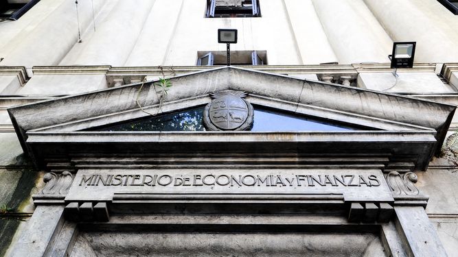 Uruguay emitió un bono global por la tasa más baja desde que accedió a los mercados nominales