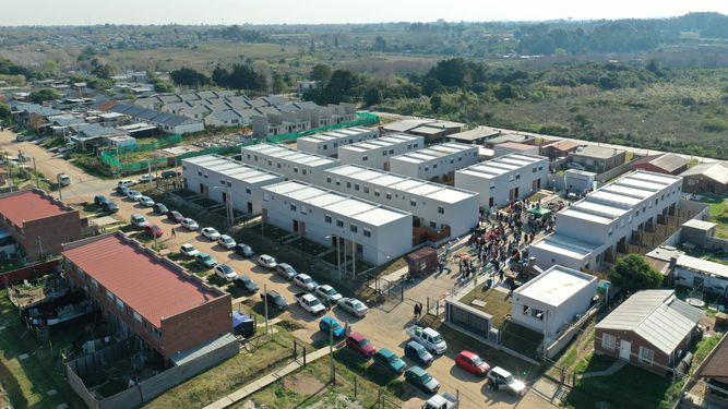 La intendente de Montevideo, Carolina Cosse, anunciará la entrega de tierras al programa de Vivienda Sindica.