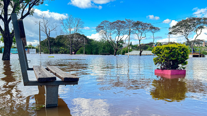 Calles de Salto bajo agua 2023