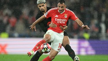 Barcelona dio vuelta un partido épico ante el Benfica, en el que Ronald Araujo anotó un gol en contra