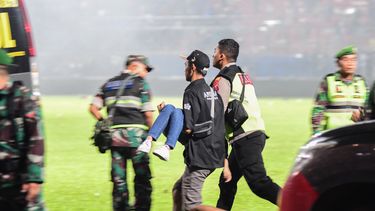 Al menos 32 niños entre los 125 fallecidos en la estampida en el estadio &nbsp;Kanjuruhan.