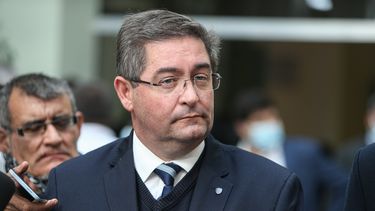 Anestesistas contra ASSE tras anuncio de contratación de argentinos.