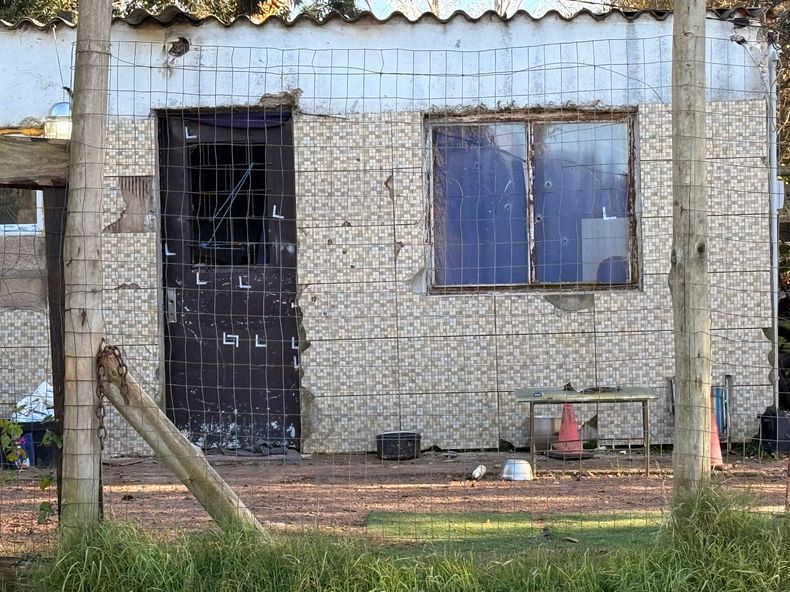 Investigan homicidio de una pareja baleada en Colinas de Solymar; los hijos de ambos resultaron ilesos