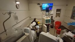 Derrame de ácido peracético en el Hospital Evangélico: dos personas resultaron lesionadas