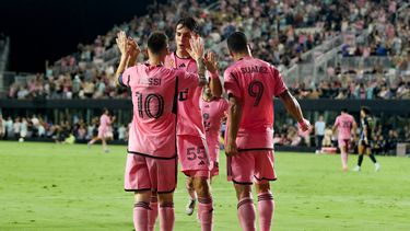 lionel messi y luis suarez brillaron en la victoria del inter miami sobre philadelphia union lionel messi y luis suarez brillaron en la victoria del inter miami sobre philadelphia union