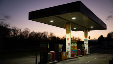 Nueva advertencia de Irán sobre el petróleo. Nueva advertencia de Irán sobre el petróleo.