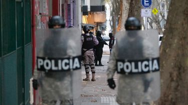 Barrio Sur: operativo policial para desalojar un edificio ocupado