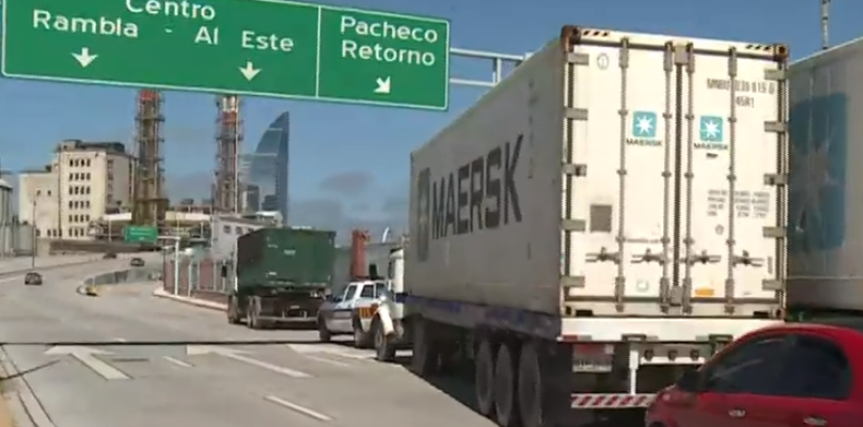 Se realizó manifestación de transportistas en el puerto de Montevideo.